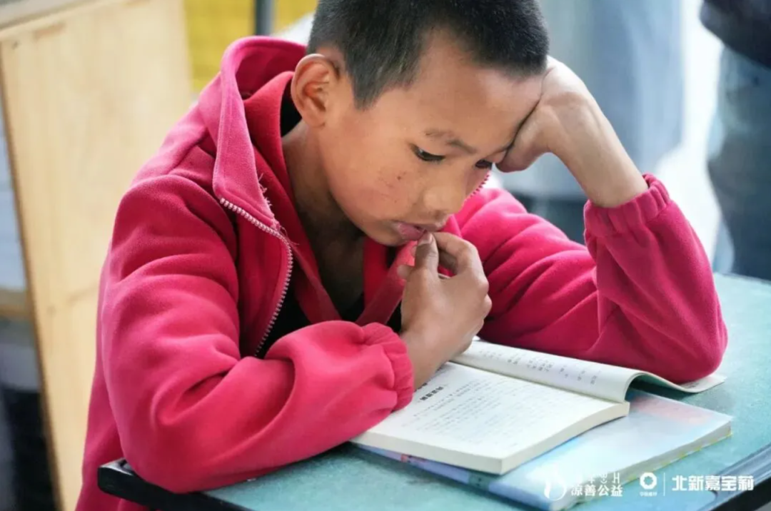 5da1c7c53b0423bc26ac1c9f65b0e454